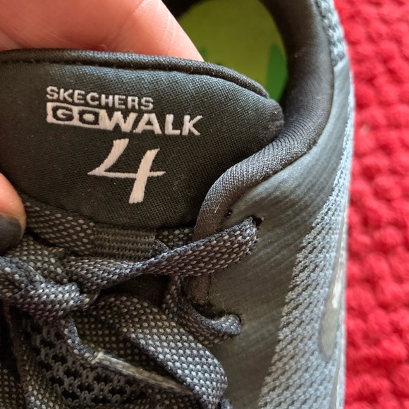 Skechers Go Walk 4 woman’s running shoes 7.5 - Picture 8 of 9